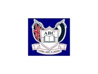 Academia británica cuscatleca