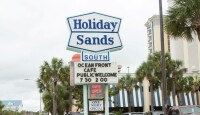 Holiday sands south