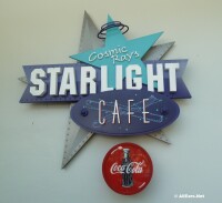 Walt Disney World, Cosmic Ray's Starlight Cafe